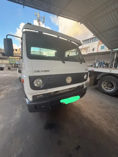 VW 8-160 guincho plataforma
