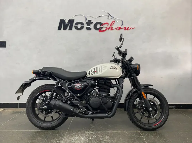 Royal Enfield Hunter 350 Dapper
