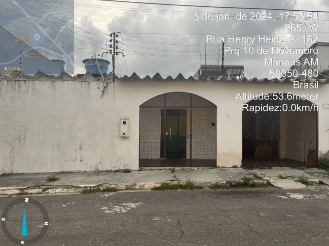 Venda de casa no Parque 10