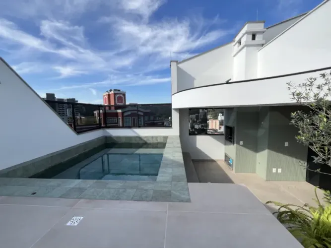 Cobertura DUPLEX em Blumenau no Bairro Jardim Blumenau com 3 Dormitórios (2 suíte) 2 vagas
