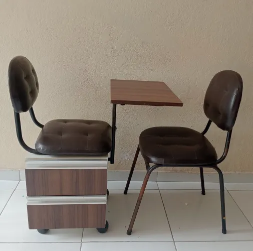 Cadeira para manicure e pedicure
