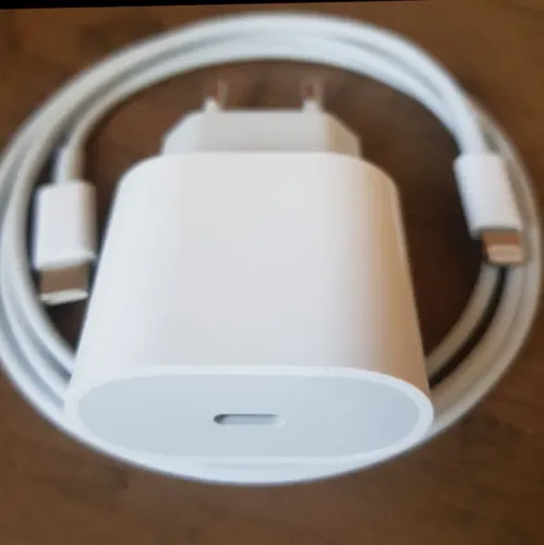 Carregador iPhone Original 20W