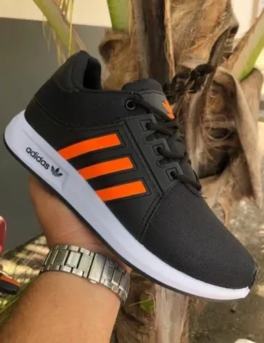 Tênis Adidas Neo -- 38 ao 43 -- 6 Cores Disponíveis 