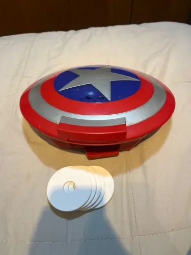 Escudo Capitão america com tiro de discos. importado