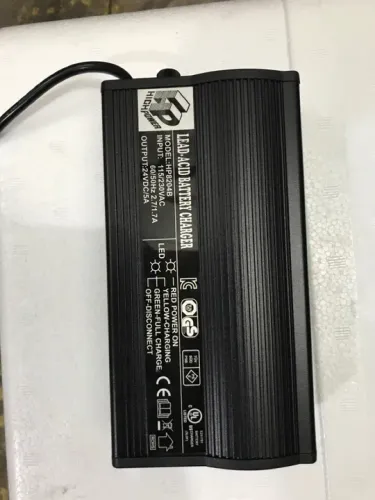 Carregador de Bateria cadeira de rodas 24V 5A - HP8204B