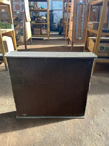Colmeia radiador case w18, Mercedes 