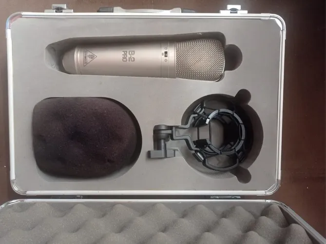 Microfone Behringer B2 Pro 