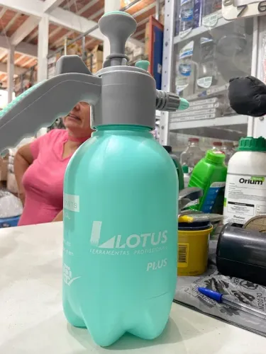 Pulverizador Lotus 2litros
