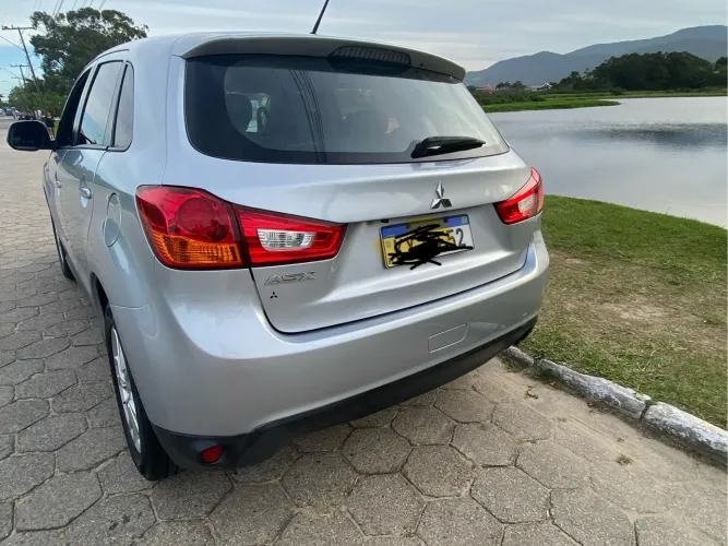 Mitsubishi Asx 2023/13, estado de novo 