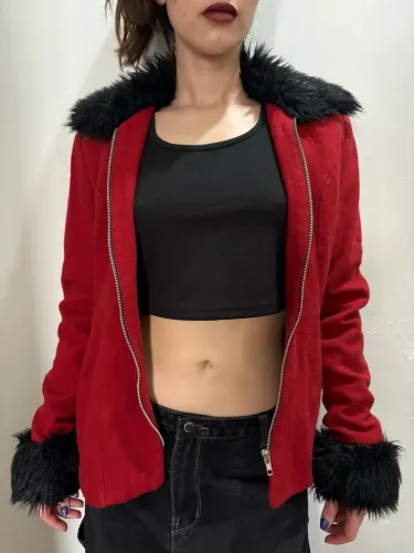 Casaco lã batida vermelho com pelúcia 