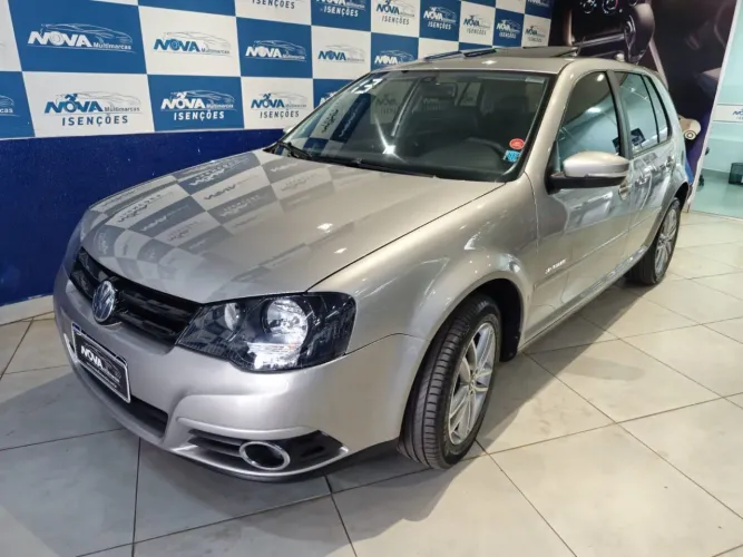 Volkswagen Golf Sportline 1.6 MI Total Flex 8V 4P 2013