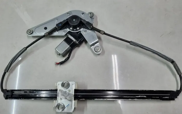 Máquina Vidro Elétrico Dianteiro Direito Uno 1995 s 2012 4portas