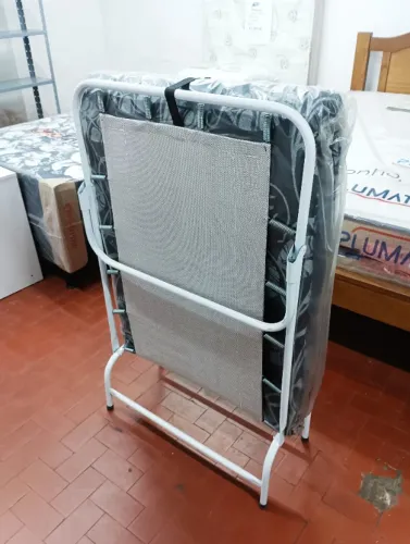 Cama Dobrável c/ Molas Paganot.