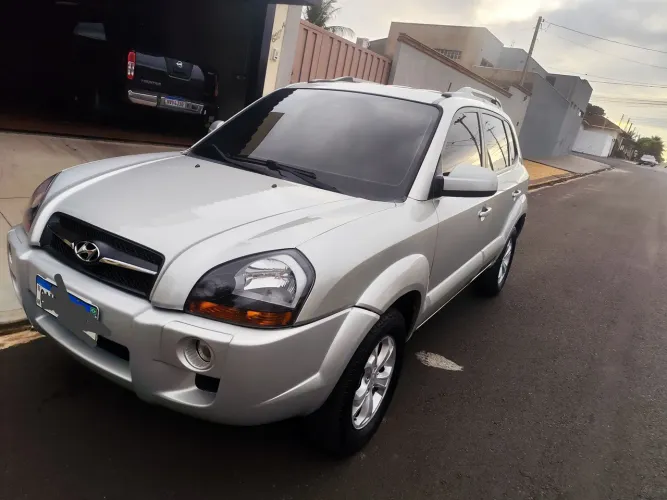 Hyundai Tucson 2.0 16V Flex Aut. 2014