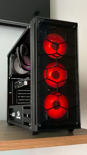 PC Gamer i5-9600KF + GTX 1660 SUPER - 16GB - 2x SSD - Water Cooler
