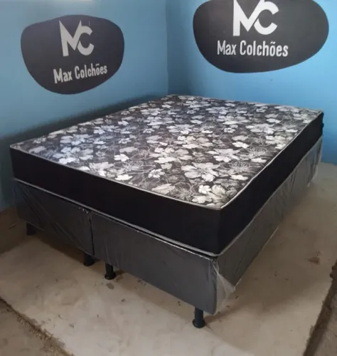 Cama box Queen Base+Colchão 1,58×1,98 - Novas