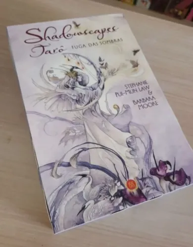Shadowscapes Tarô - Barbara Moore e Stephanie Pui-Mun law (Ed. Isis - em português)