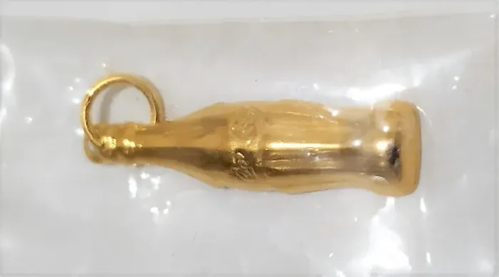 Pingente Coca-Cola Mini Garrafa Avon Lacrado Colecionador
