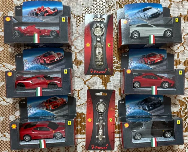 Coleção Miniaturas Ferrari Shell - lançadas em 2008 