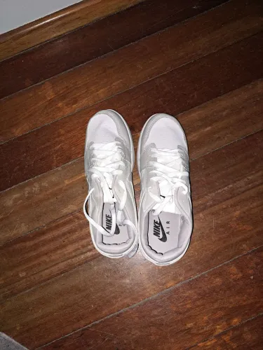 Tênis Nike Branco