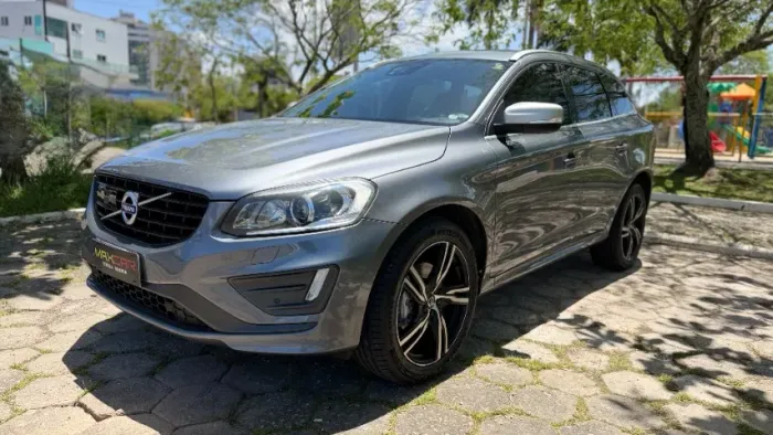 Volvo XC 60 T-5 R-design 2.0 FWD 5P 2017
