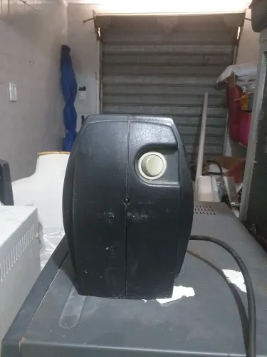Estabilizador de 300 Enermax