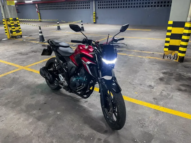 YAMAHA FZ-25 ÚNICO DONO! OPORTUNIDADE 