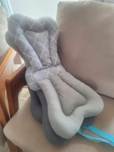Almofada de Amamentação Ergonômica (Seminova - Nunca Usada)
