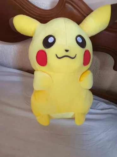Pelúcia Pikachu - Novo