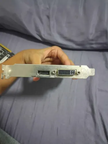 Placa de vídeo v218 Eton ET856 512mb