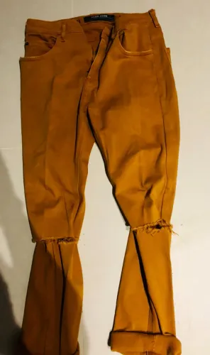 Calça Comprida. Semi-Nova. De marca. Importadas, Nacionais e Originais. R$ 120,00 