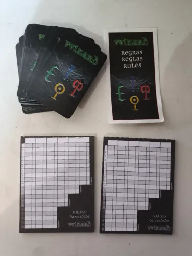 Jogo de Cartas Wizard - Completo