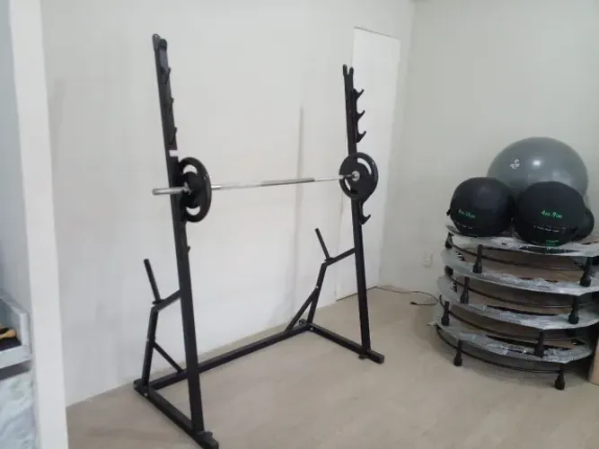 Suporte Regulável Para Agachamento e Supino em Recife