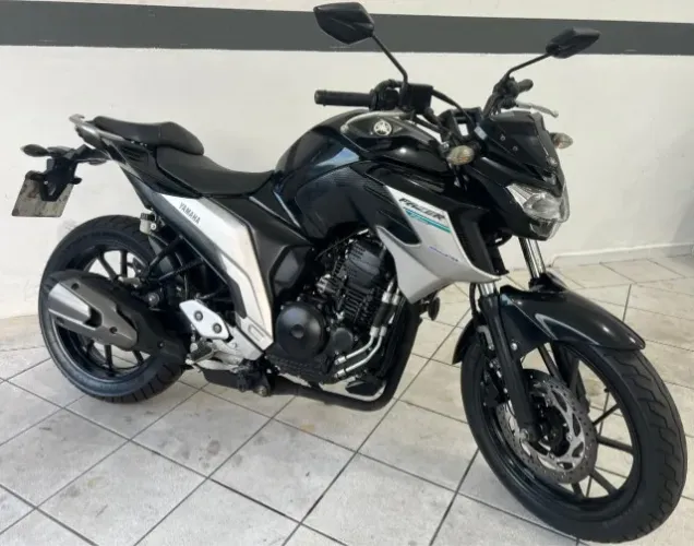 Fazer 250 FZ25 2021, Aceito trocas! Parcelo no cartão em ate 36x! Financiamos!