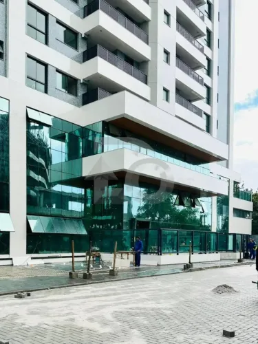 Apartamento Para Vender com 4 quartos 4 suítes no bairro Jardins em Aracaju