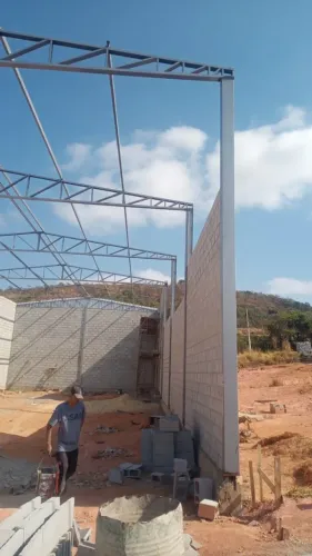 Galpões Industriais e Comerciais