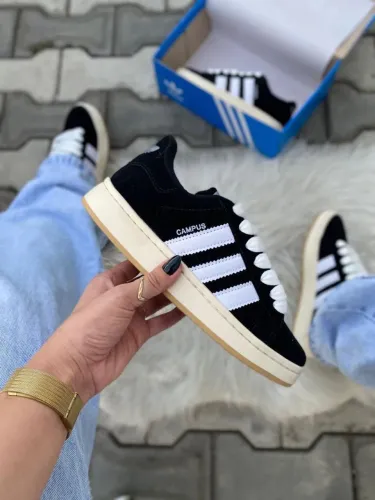 Tênis adidas lançamento 