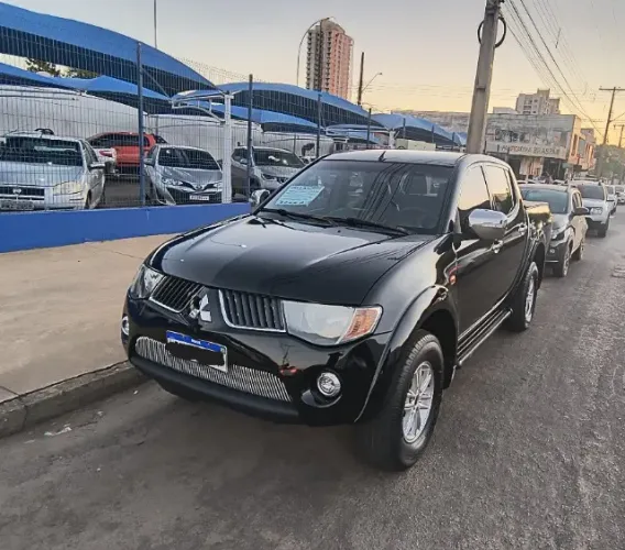 Mitsubishi L200 Triton HPE 3.2 CD TB Int.diesel AUT 2008