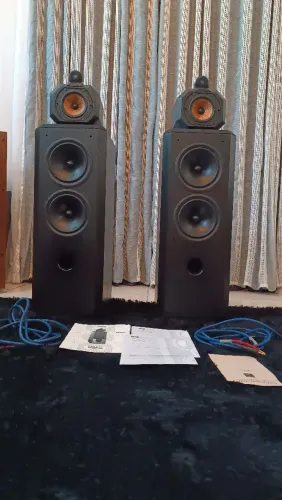 Par de Caixas Acústicas b&w 802 S3 matrix high-End