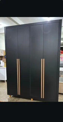 Guarda Roupa Solteiro 4 Portas