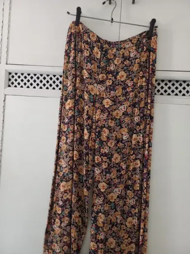 Calça pantalona Zara M