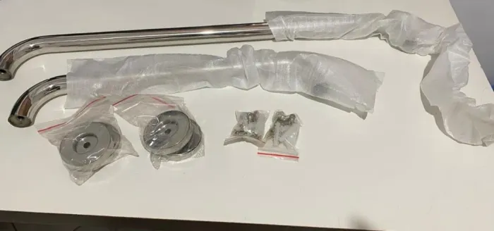 Conjunto de 2 barras de apoio em açõe inoxidável 40cm e 60 cm