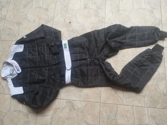 MACACÃO KART ANTI CHAMA PROFISSIONAL
