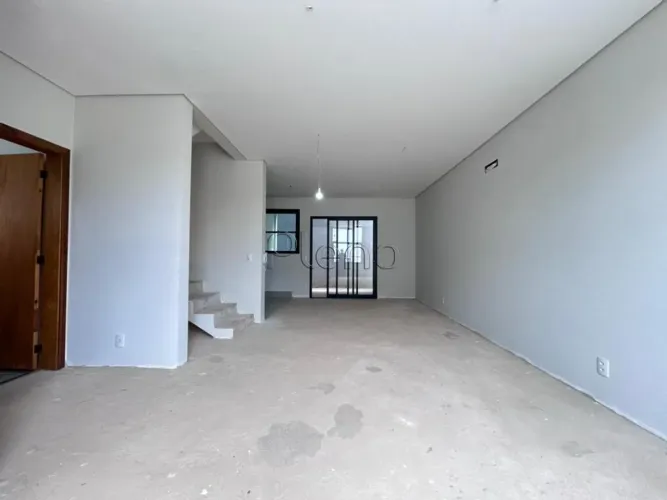 Sobrado para alugar em Valinhos, Lenheiro, com 3 suítes, com 138 m², Vila Aurora