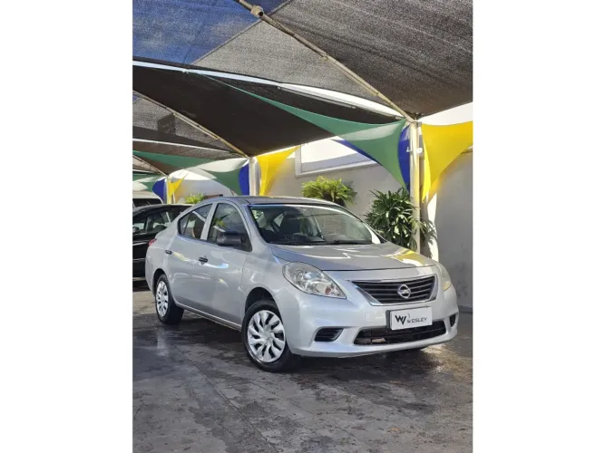 Nissan Versa S 1.6 16V Flexstart 4P Mec. 2013