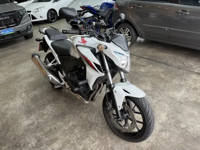 Honda CB 500 F