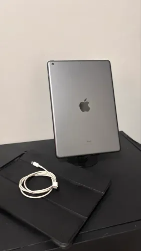 iPad (9ª geração) - 64GB
