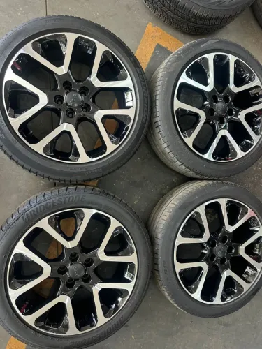 Rodas aro 19 Jeep Compass , renegade e Fiat toro + pneus pirelli 