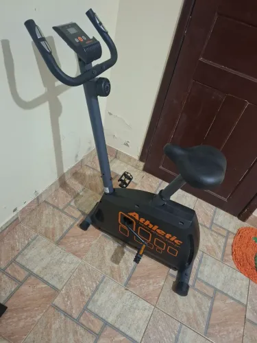 VENDO BICICLETA ERGOMÉTRICA NUNCA USADA