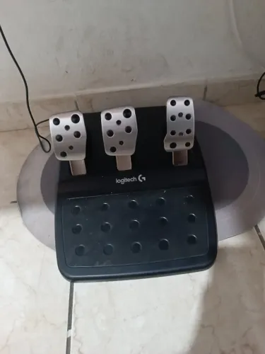 Volante Logitech g29+pedais+câmbio